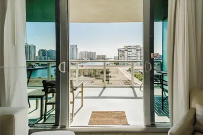 2602 E Hallandale Beach Blvd #R707 1
