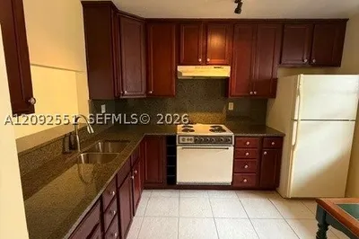 900 Colony Point Cir #416 1