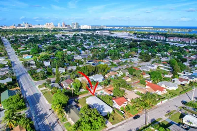 755 Ridgewood Drive 1