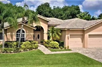 Front of home Beautiful