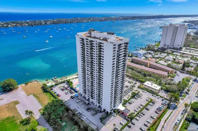 5600 N Flagler Drive #1605 1