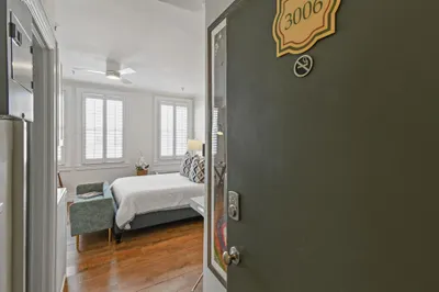 235 Sunrise Avenue #3006 1