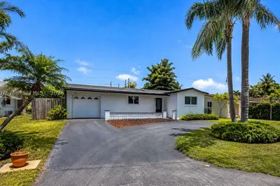 4448 SW 37th Ave 1