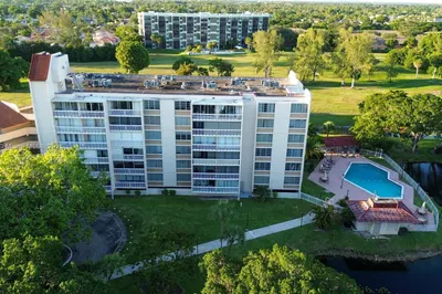 7051 Environ Blvd #431 1