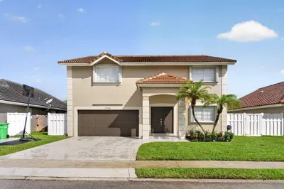 12149 NW 34th Street 1