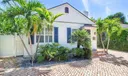 231 Cocoanut Row Photo