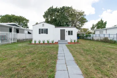 2560 NW 55th Ter 1