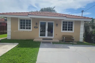 2884 SW 36th Ave 1