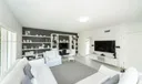 255 Harbor Dr Photo