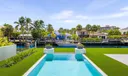 337 Coconut Isle Dr Photo