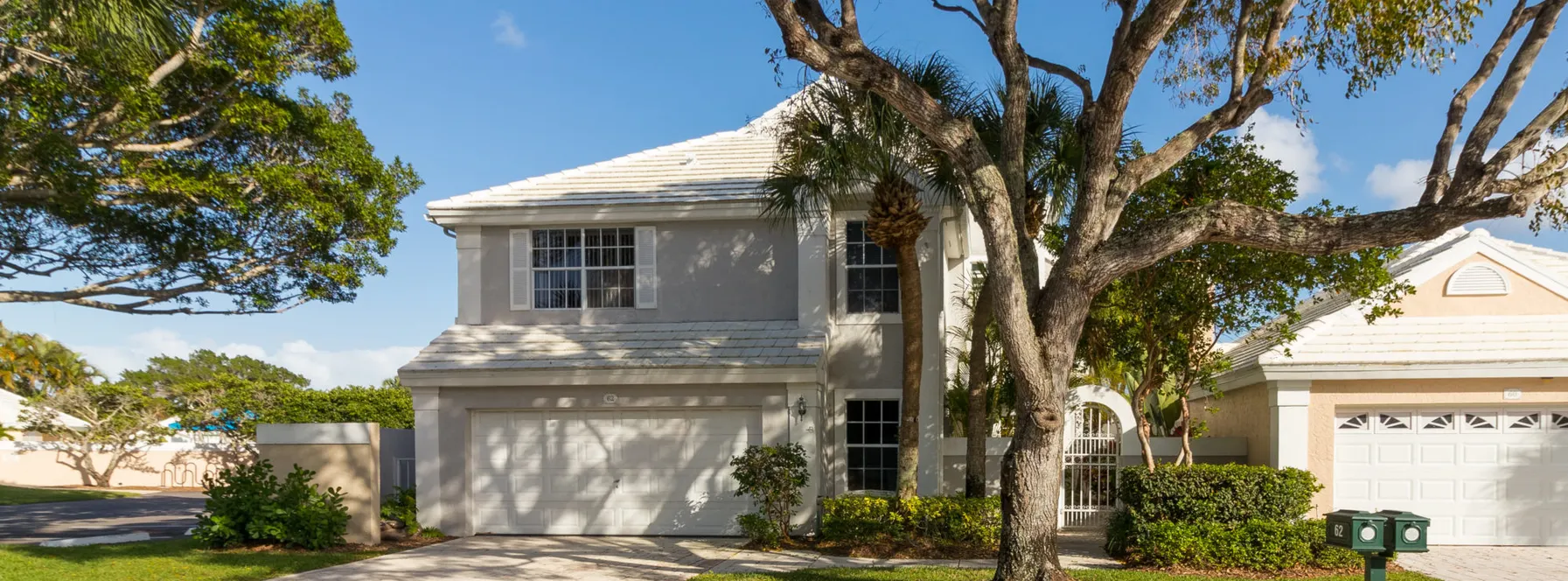Just Listed | 62 Dorchester Circle | Dazzling on Dorchester