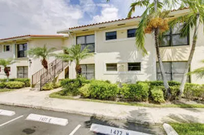 1477 Lake Crystal Drive #C 1