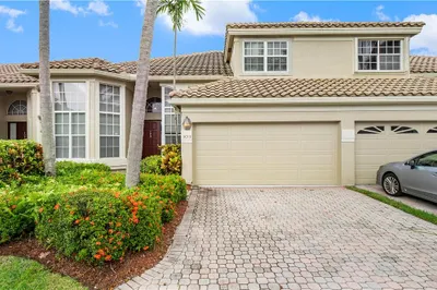 1.5 Garage and room for 2 more cars in driveway, a