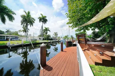 Dock
