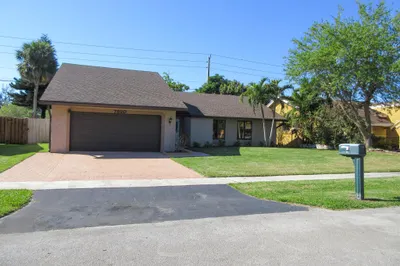 7820 NW 44th Court 1