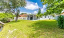 2802 Washington Dr Photo
