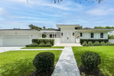 6901 Almansa St 0 1