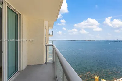 1155 Brickell Bay Dr #1609 1