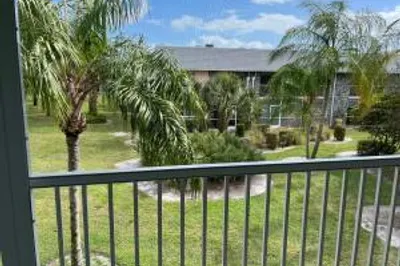 18081 SE Country Club Drive #17 Apt 167 1