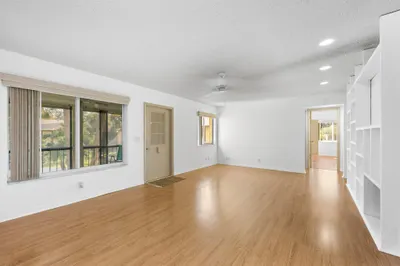 313 Pine Ridge Circle #C2 1