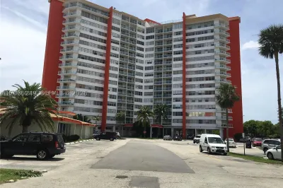1351 NE Miami Gardens Dr #1414E 1