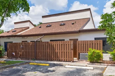 1725 NW 71st Ave 1