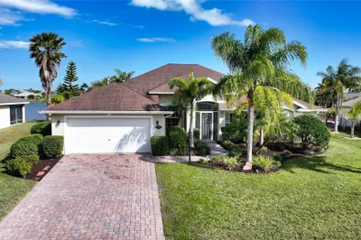 5688 Riverboat Cir 1