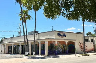 1250 Normandy Dr