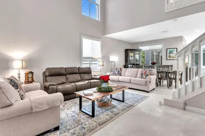 5040 Heron Pl 1