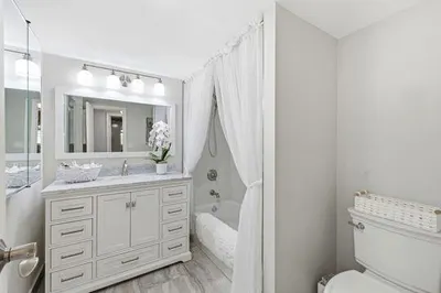 3801 Environ Boulevard #318 1