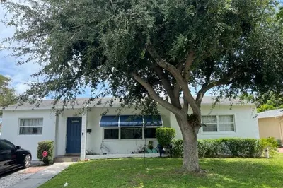 259 Bloomfield Drive 1