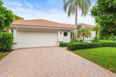 6015 Buena Vista Court 1