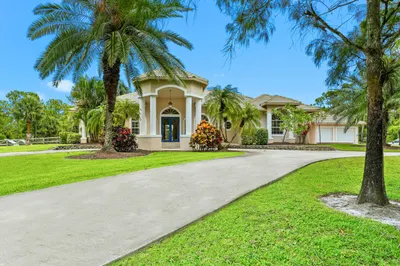 2560 Buck Ridge Trail 1