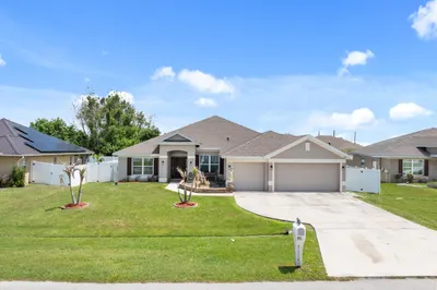 5846 NW Dooley Circle 1