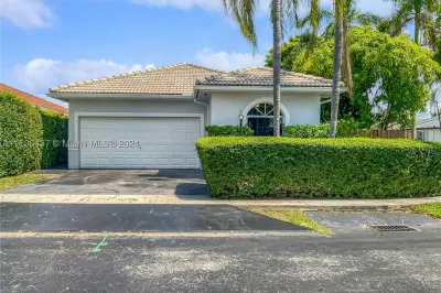 16053 SW 68th Ter 1