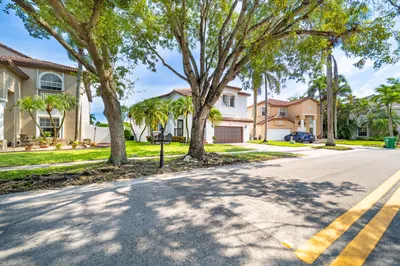 18438 NW 11th Street 1