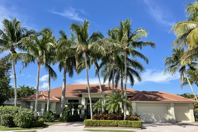 Stunning Tequesta Pool Home