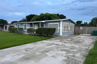 3330 NW 7th Court 1