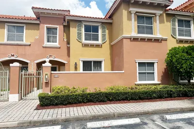 614 SW 106TH Avenue #1507 1