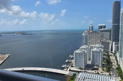 495 Brickell Ave #4205 1