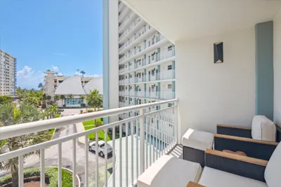201 N Ocean Boulevard #410 1