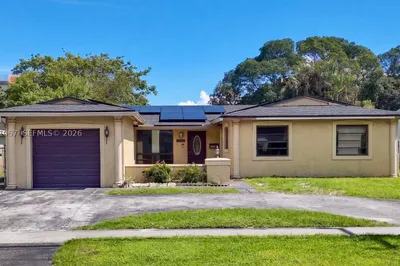 2420 NW 42nd Ave 1