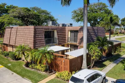 562 Springdale Circle #56-B 1