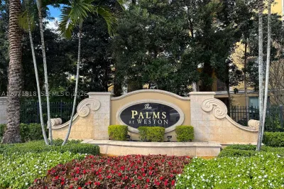 16135 Emerald Estates Dr #165 1