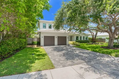 1716 Middle River Drive 1