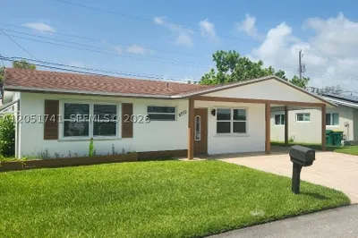 2710 NW 52nd Pl 1