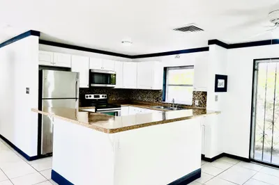 803 N 15th Street 1
