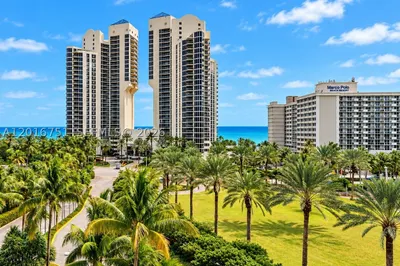 19370 Collins Ave #626 1