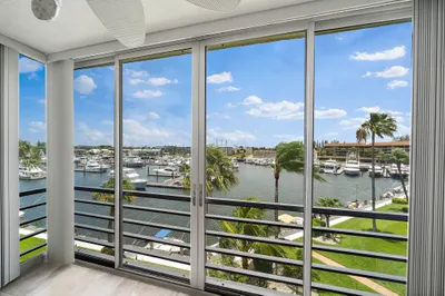 29 Yacht Club Drive #407 1