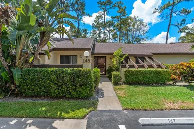 148 Karanda Court
